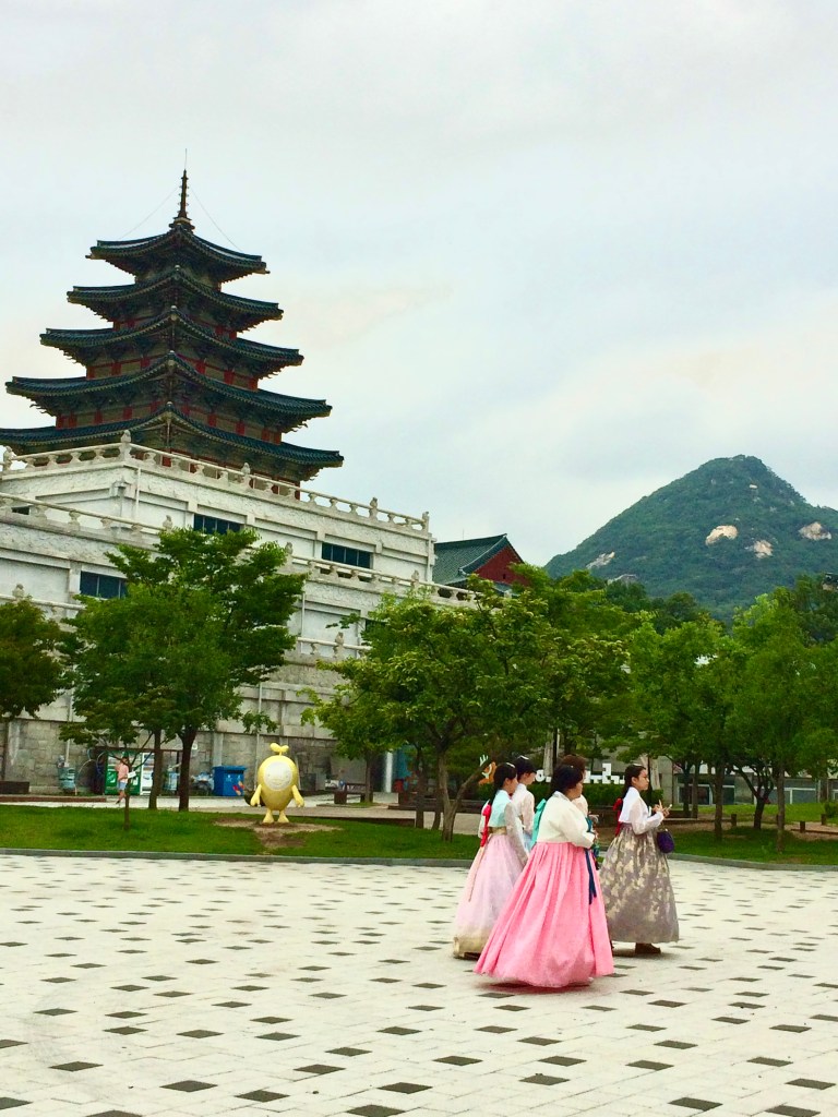 National Folk Museum of Korea (영어 - 국립민속박물관)